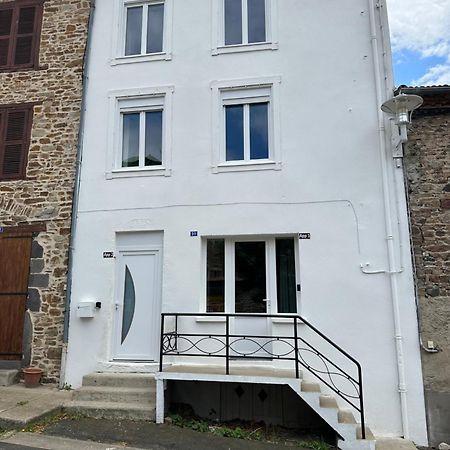 Chez Romain Massiac Εξωτερικό φωτογραφία